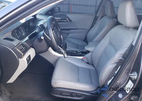 2016 Honda Accord Exl z USA, uszkodzony, nr VIN 1HGCR2F89GA062272